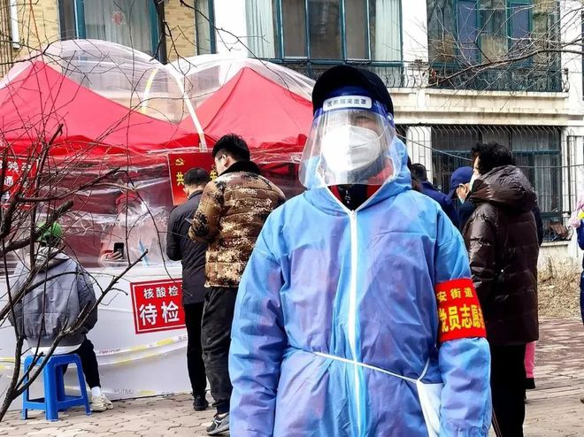 华晨冰雪啤酒节试营业,哈尔滨商家抗疫求突围
