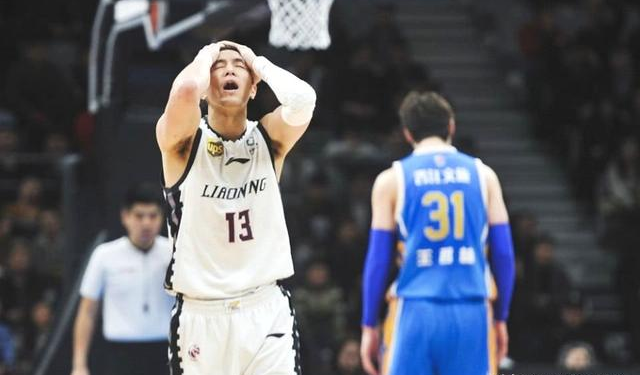 鄂尔多斯男篮打破僵局，获得胜利